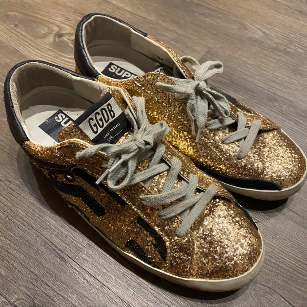 Authentic Golden Goose size 8